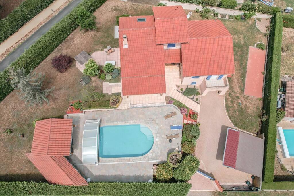 Magnifique Maison A Lentilly - Piscine Extérieur photo